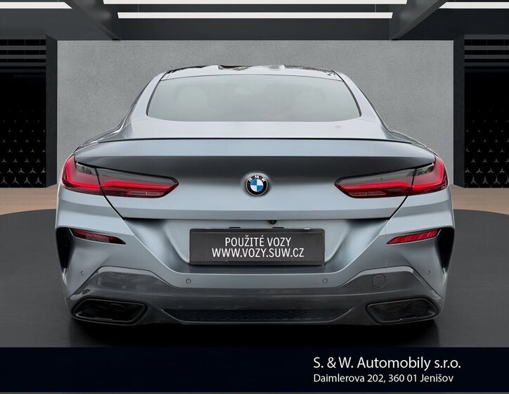 BMW Řada 8 Kupé 4,4 l 390 kw