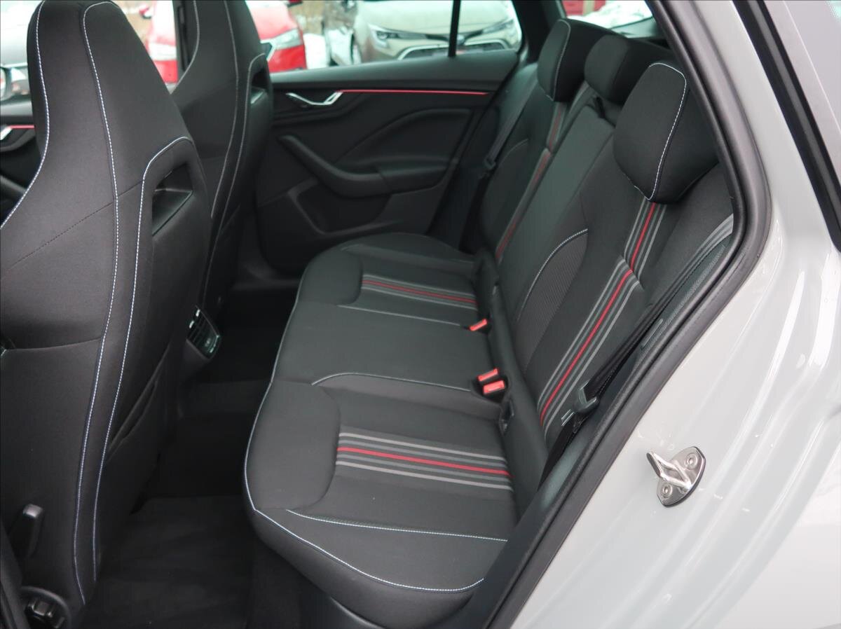 Škoda Scala Hatchback 999,0 85 kw