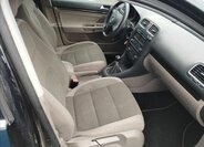 Volkswagen Golf Kombi 1,6 l 77 kw