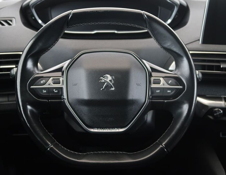 Peugeot 5008 19