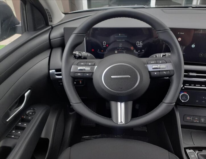 Hyundai Tucson SUV / Terénní 1,6 l 110 kw