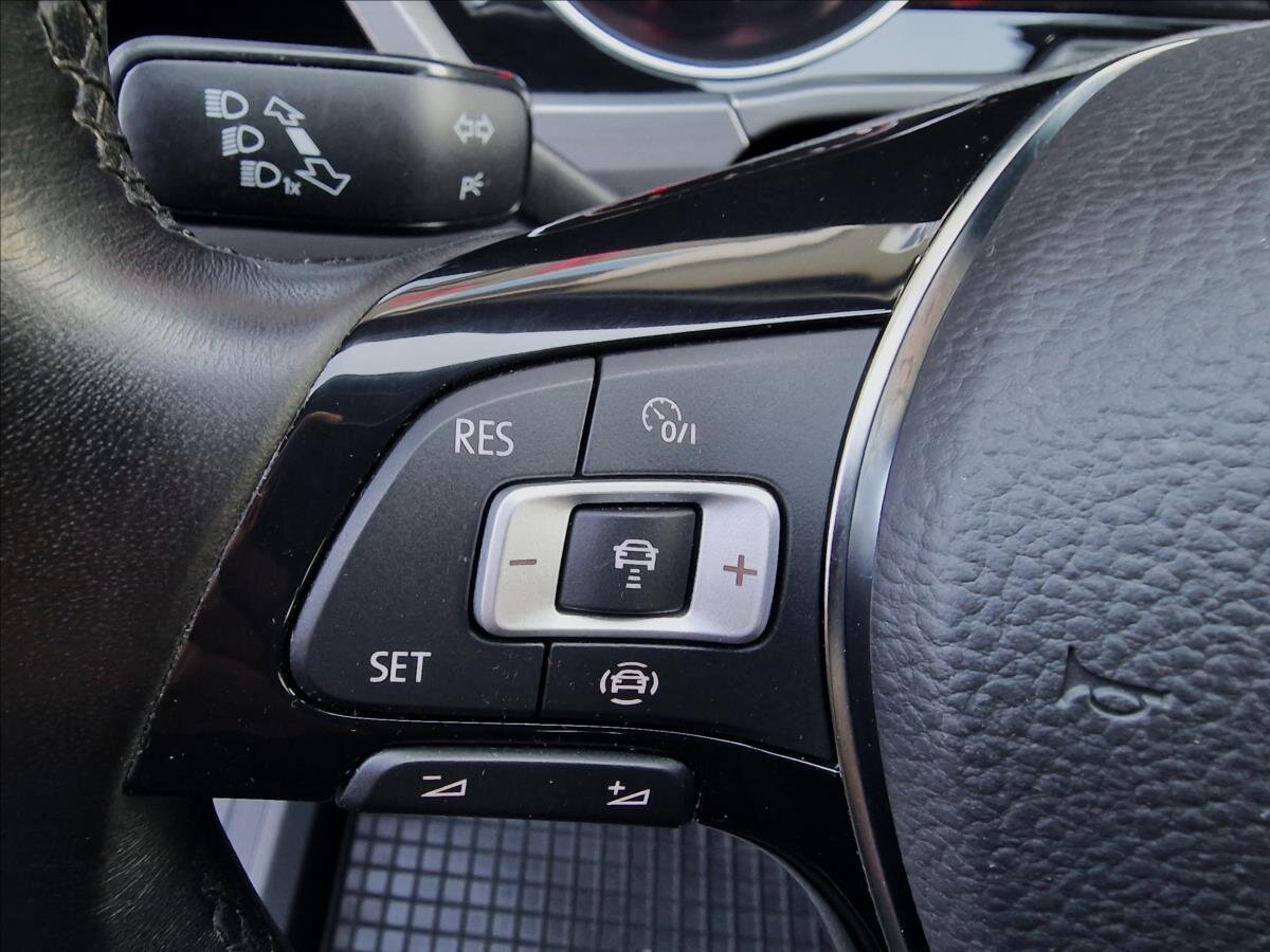 Volkswagen Touran Kombi 2,0 l 90 kw