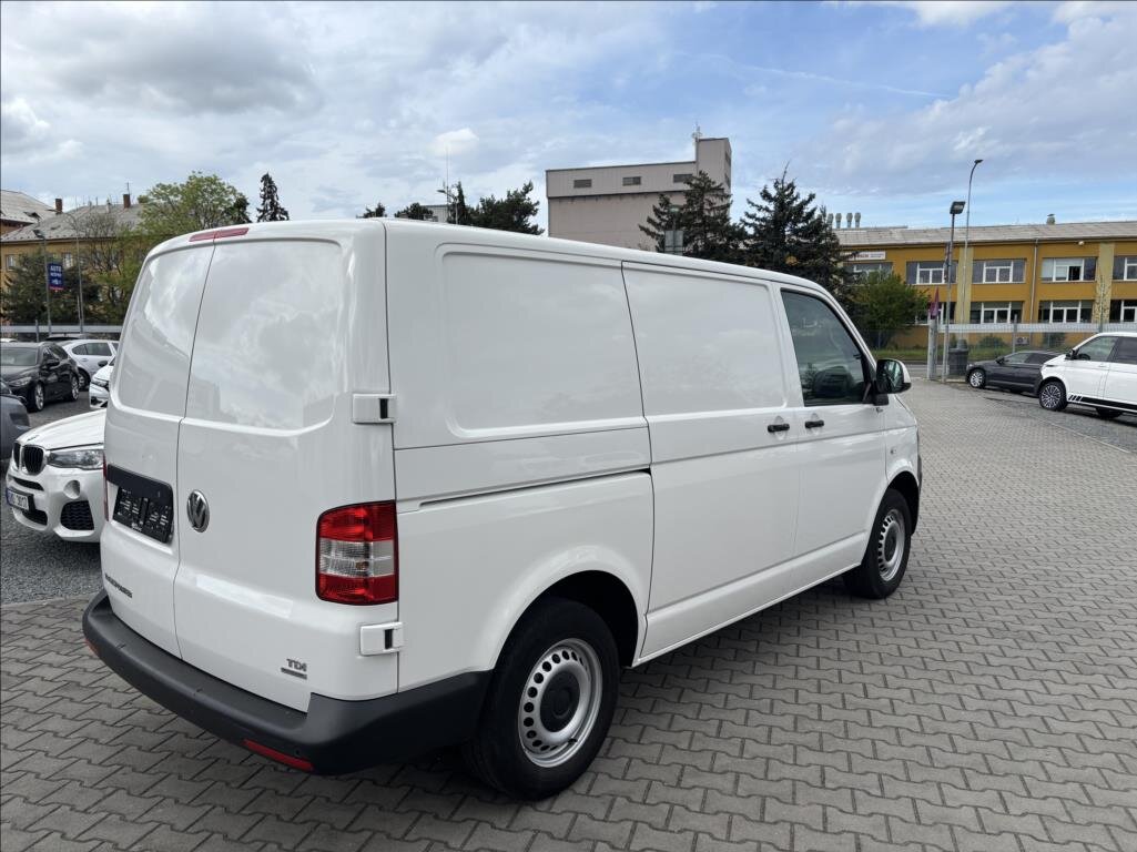Volkswagen Transporter Skříň 2,0 l 84 kw