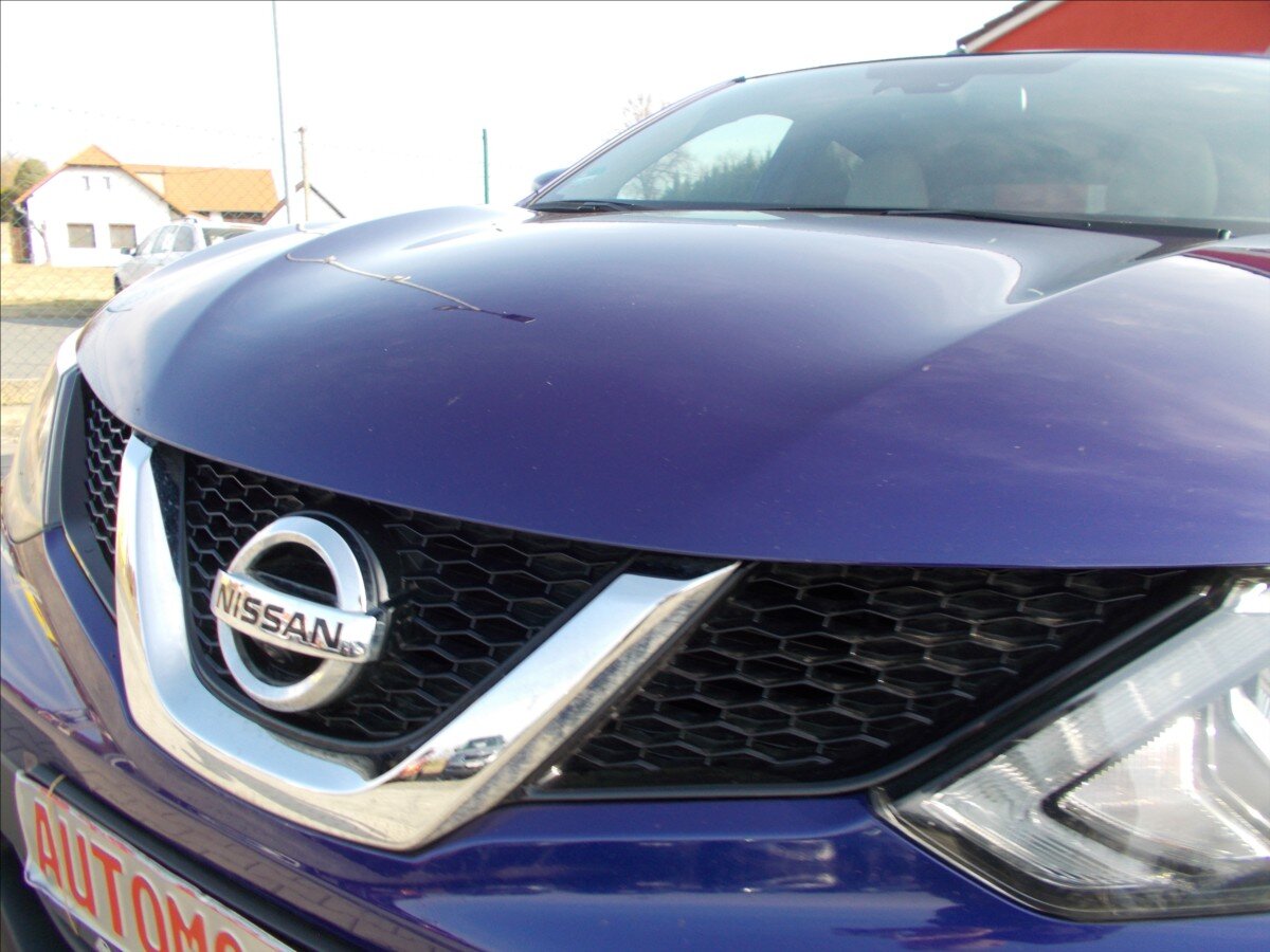 Nissan Qashqai SUV / Terénní 1,6 l 120 kw