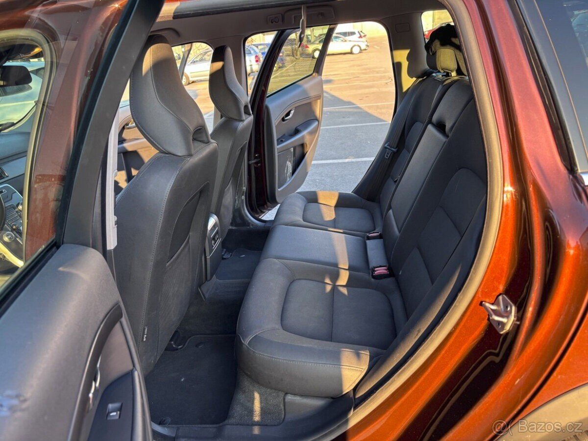 Volvo XC70 Kombi 0,0 133 kw