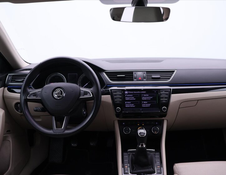 Škoda Superb Liftback 2,0 l 110 kw