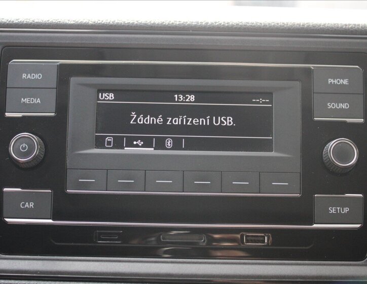 Volkswagen Crafter 10