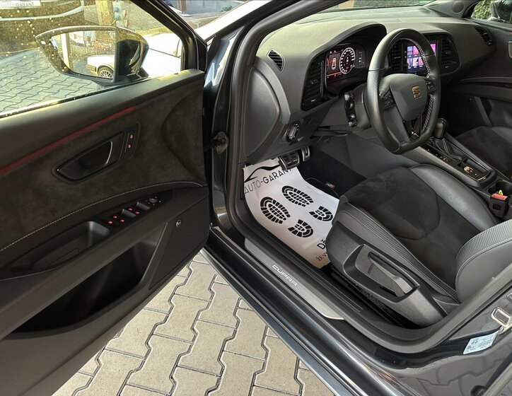 Seat Leon Kombi 2,0 l 221 kw