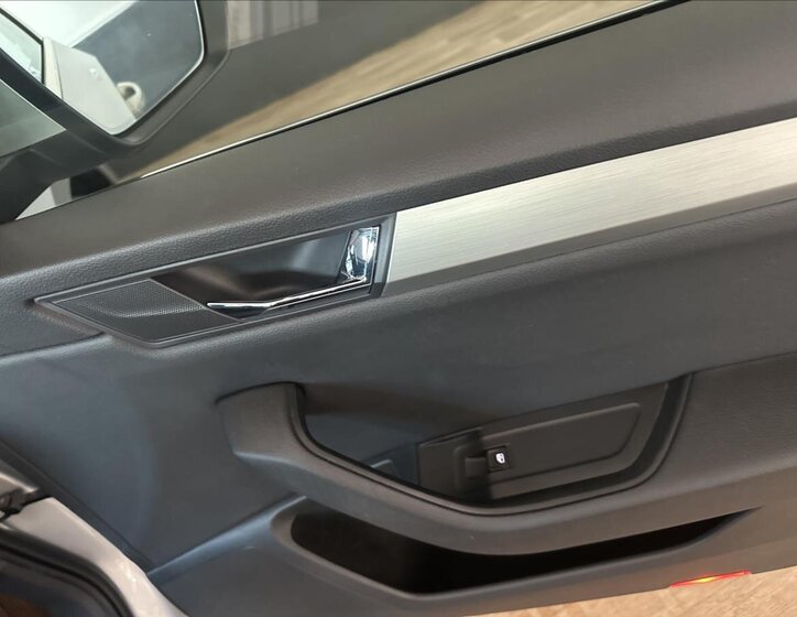 Škoda Superb Kombi 2,0 l 110 kw