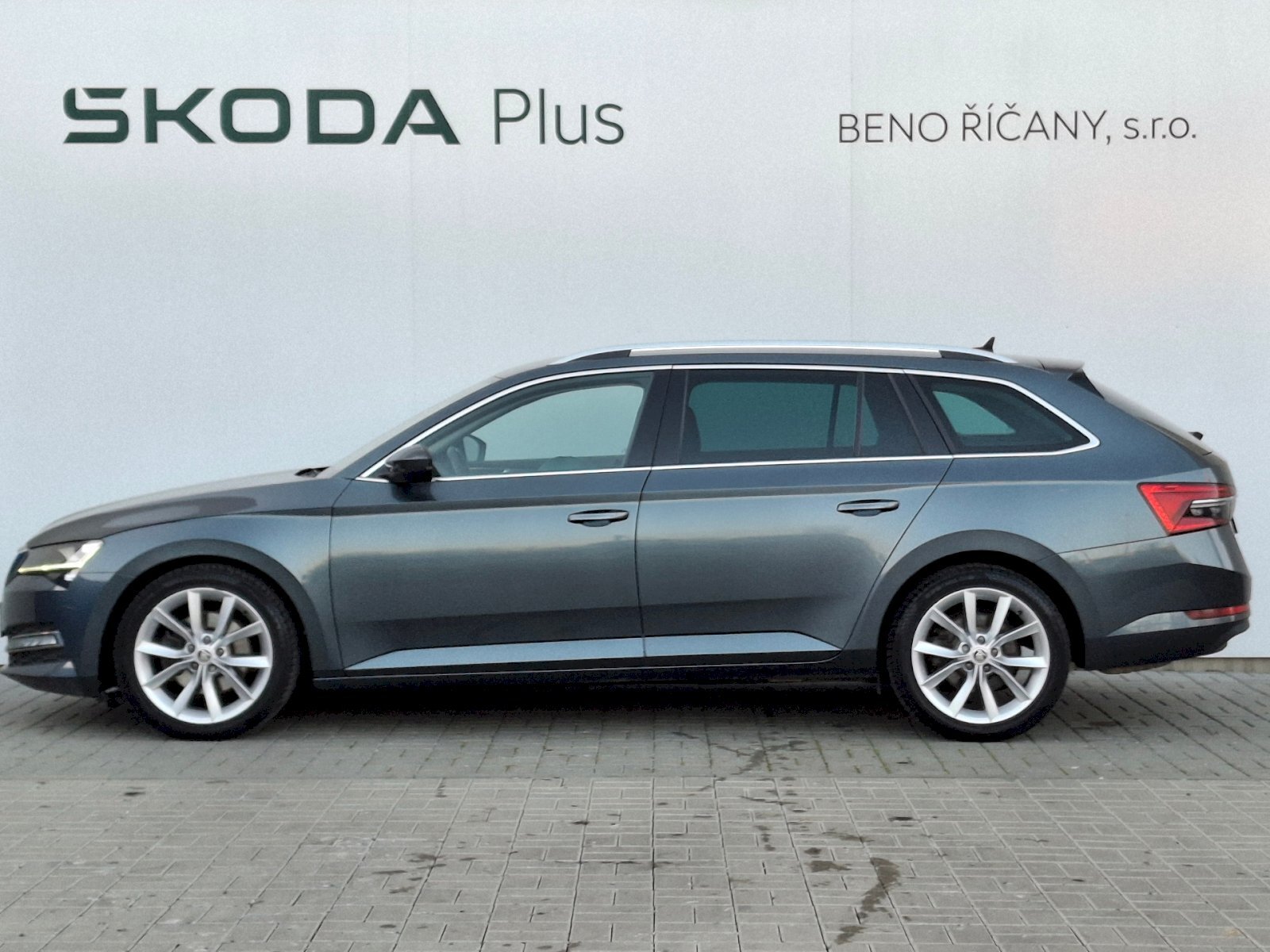 Škoda Superb Kombi 2,0 l 147 kw