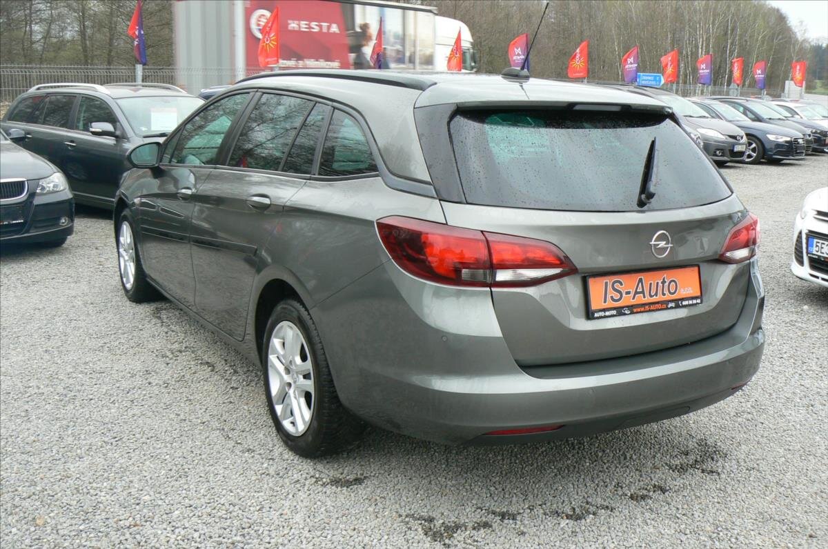 Opel Astra Kombi 1,5 l 90 kw