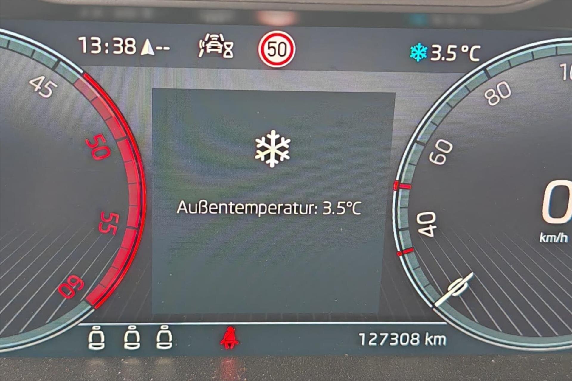 Škoda Karoq SUV / Terénní 2,0 l 110 kw