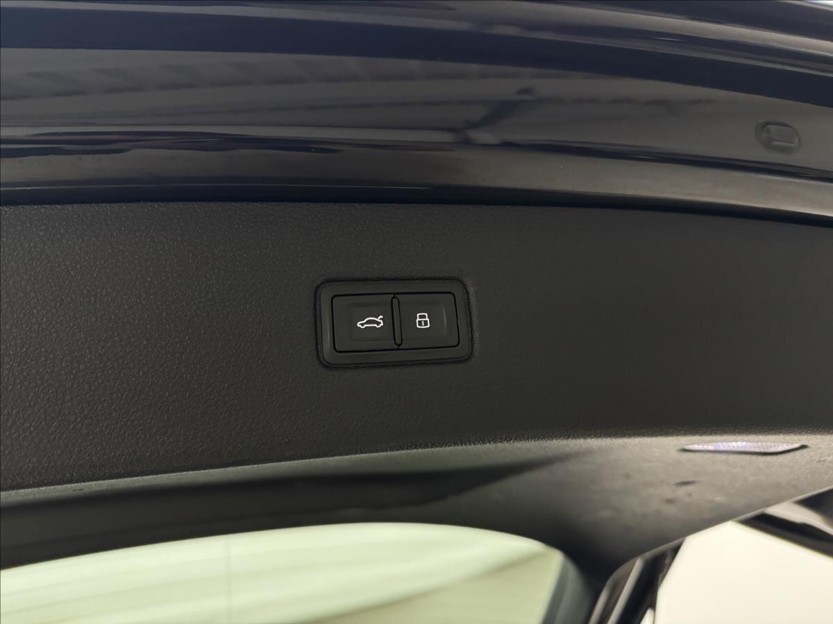 Audi SQ7 SUV / Terénní 4,0 l 320 kw