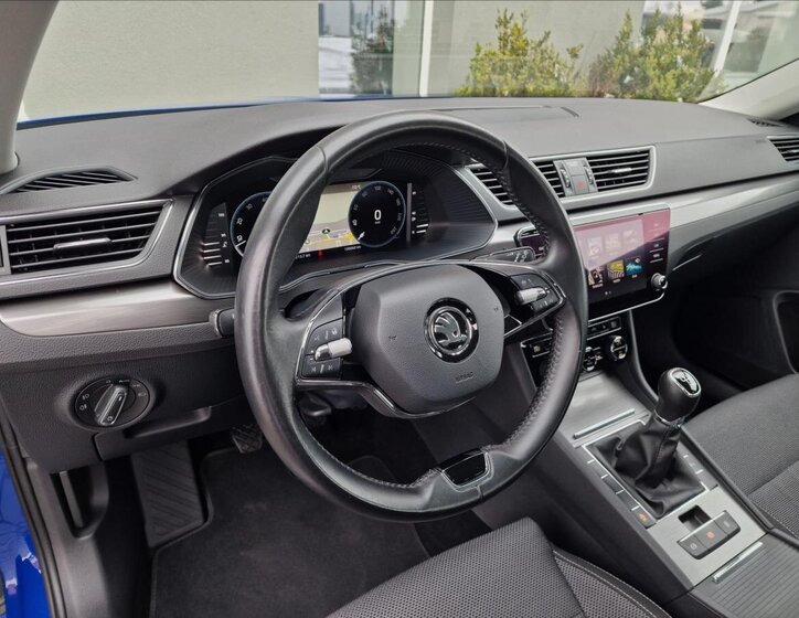 Škoda Superb Kombi 1,5 l 110 kw