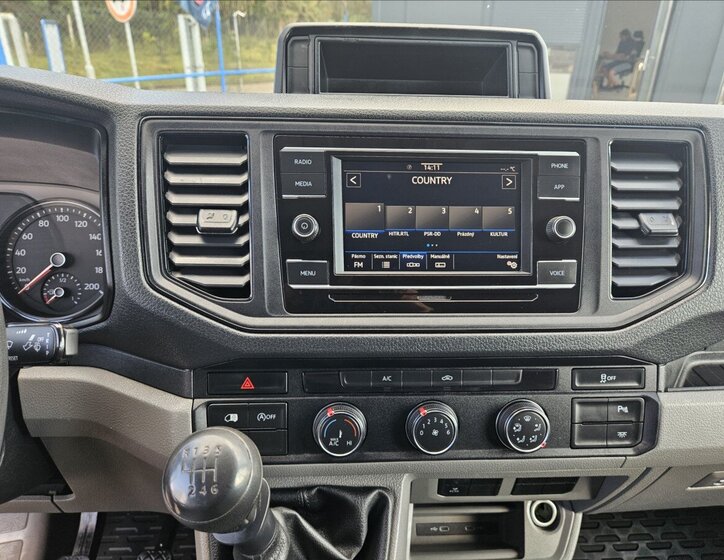 Volkswagen Crafter 12