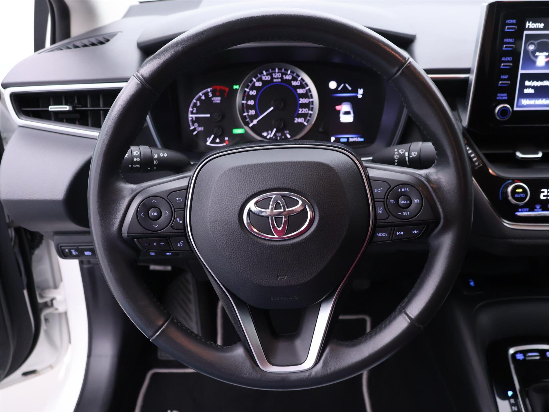 Toyota Corolla Sedan / Limuzína 1,8 l 90 kw