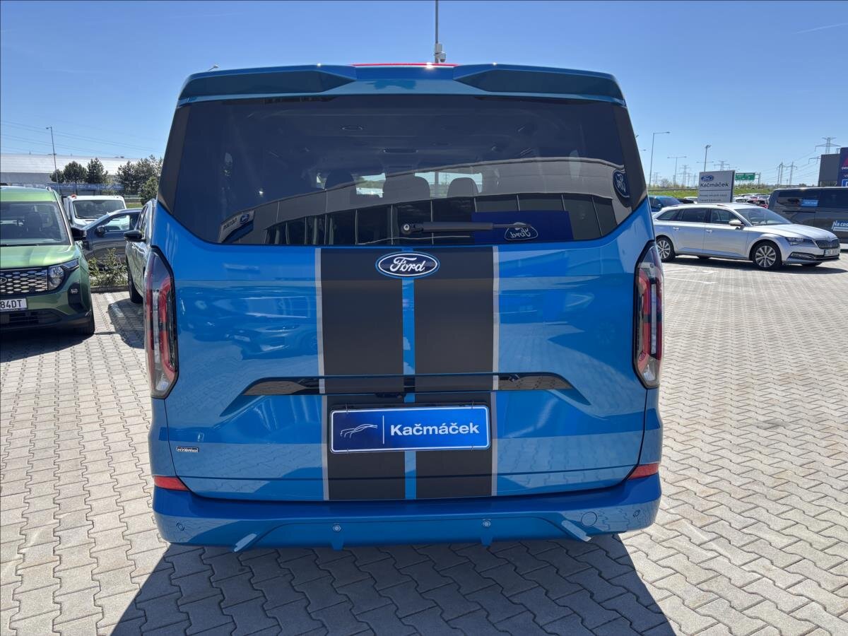 Ford Tourneo Custom Kombi 2,5 l 171 kw