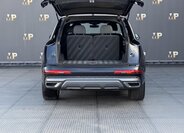 Audi Q7 10