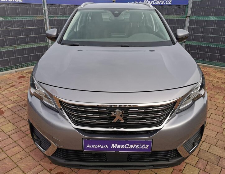 Peugeot 5008 MPV 1,5 l 96 kw