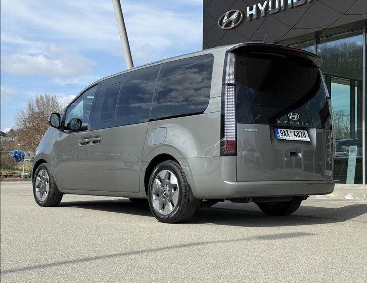 Hyundai Staria VAN / Minibus 2,2 l 130 kw