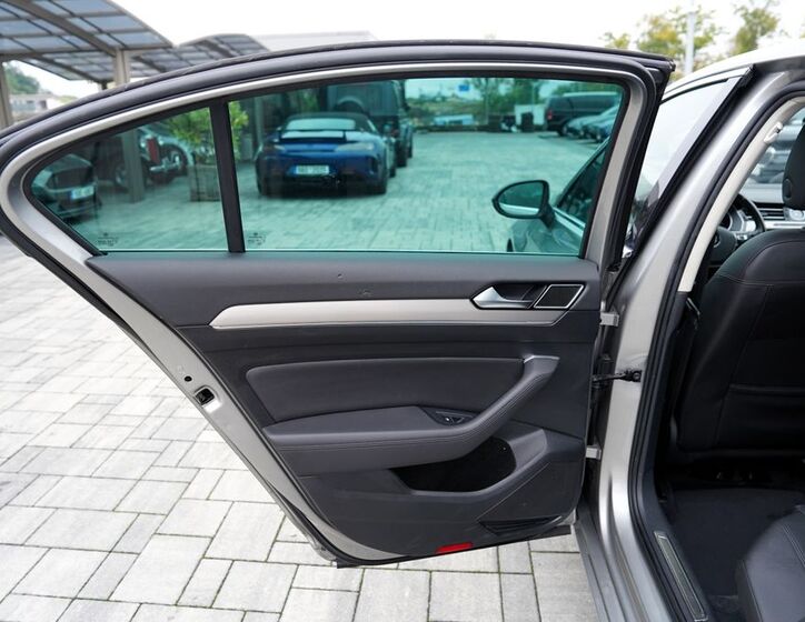 Volkswagen Passat 17