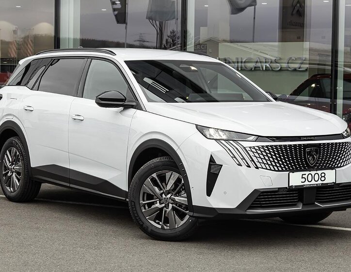 Peugeot 5008 3