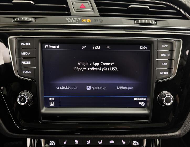 Volkswagen Touran 16