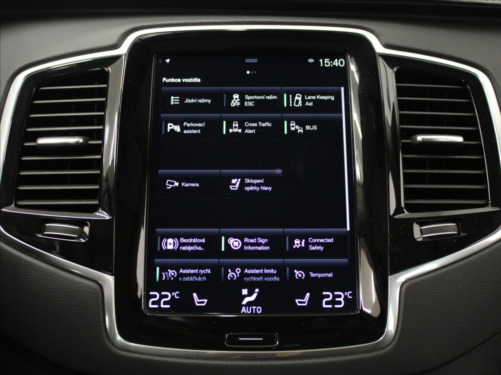 Volvo XC90 SUV / Terénní 2,0 l 173 kw