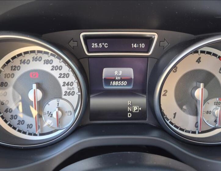 Mercedes-Benz CLA 11