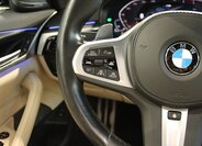 BMW Řada 5 Kombi 3,0 l 210 kw