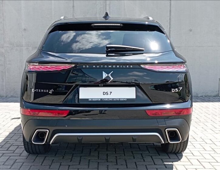 DS Automobiles DS7 SUV 1,6 l 147 kw
