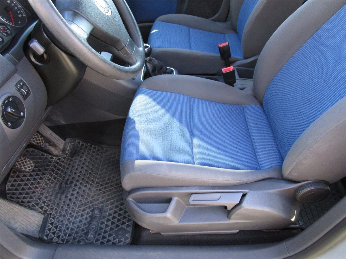 Volkswagen Golf Plus Skříň 1,6 l 75 kw