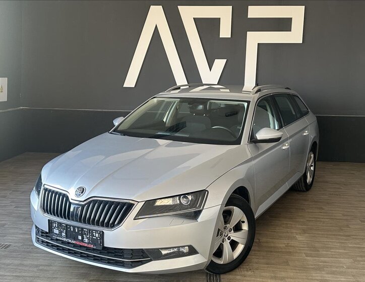 Škoda Superb Kombi 2,0 l 110 kw