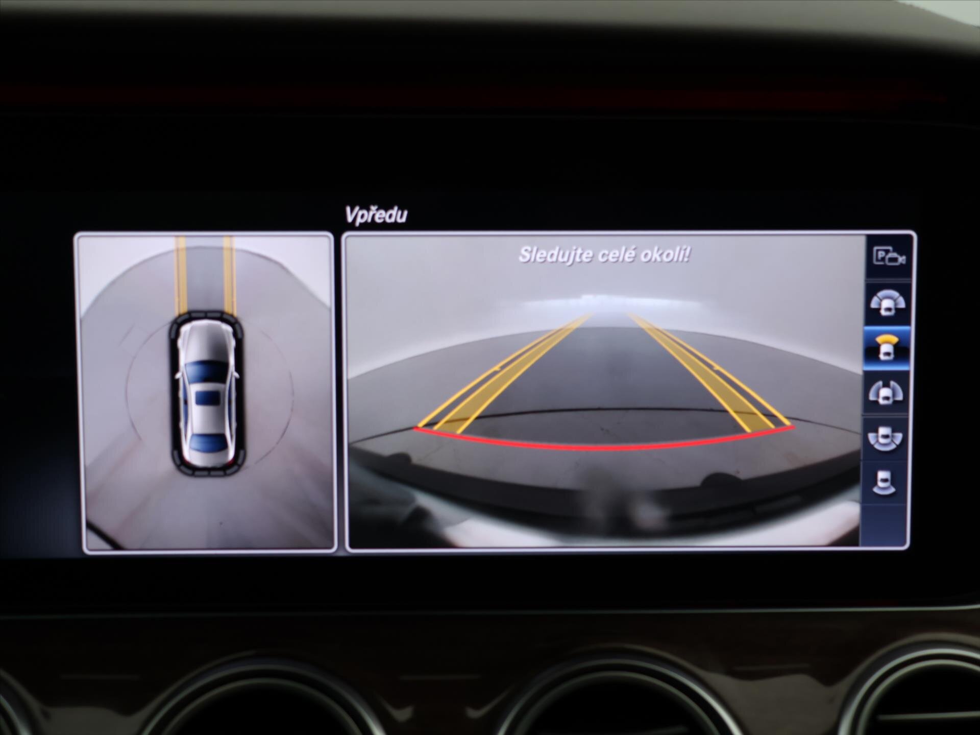 Mercedes-Benz Třídy E Sedan / Limuzína 2,0 l 135 kw