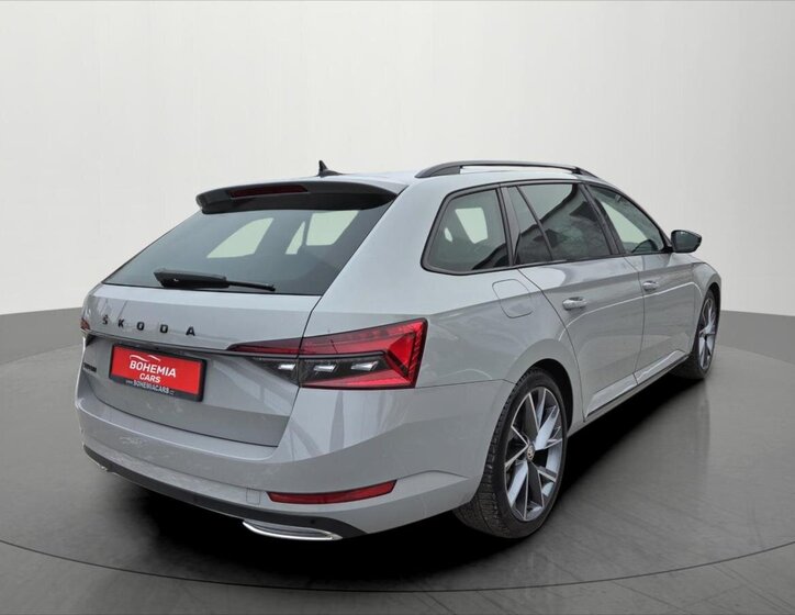 Škoda Superb Kombi 2,0 l 110 kw