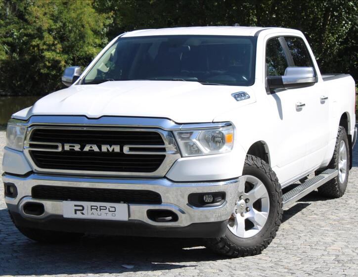 Dodge RAM 3