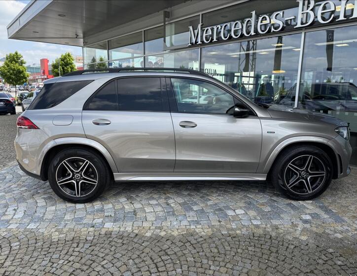Mercedes-Benz GLE 29