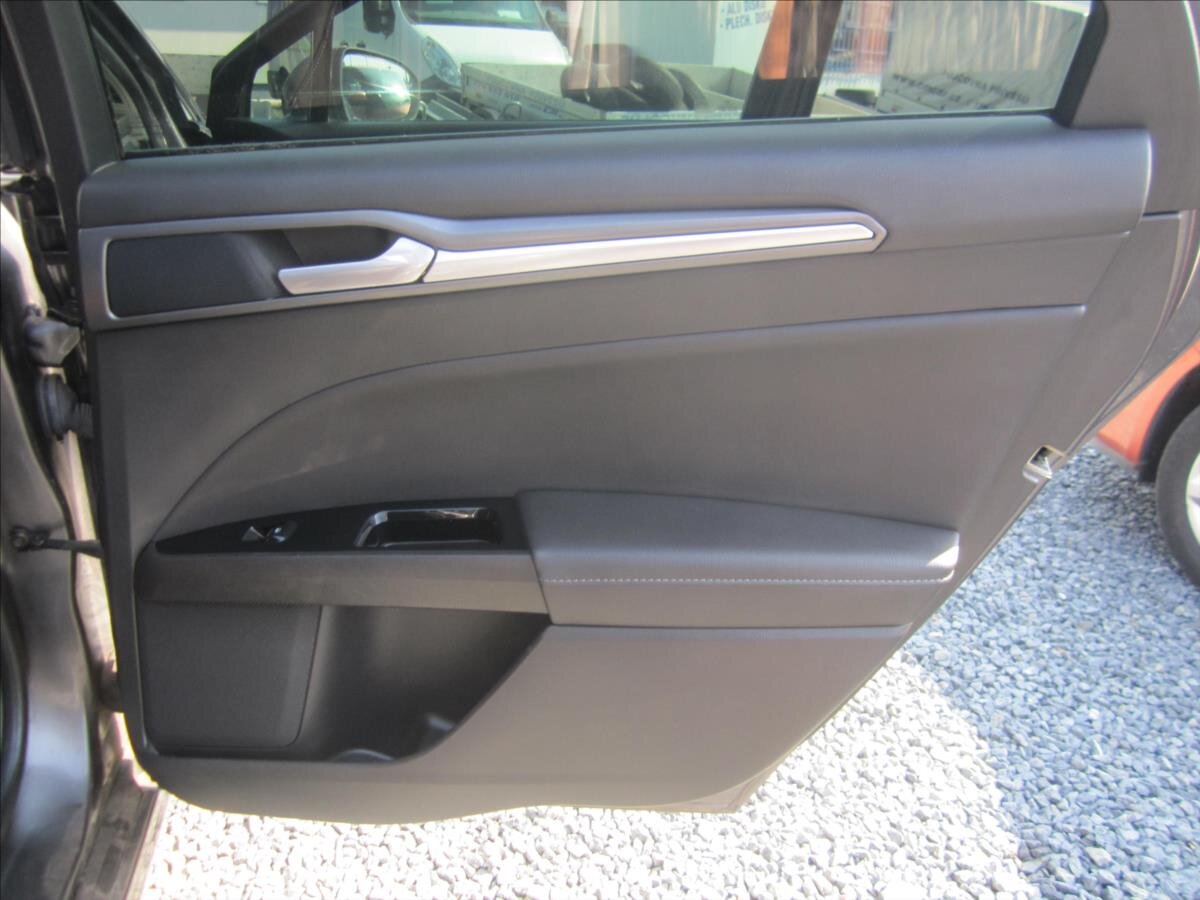 Ford Mondeo Kombi 2,0 l 110 kw