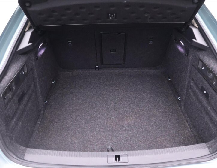 Škoda Superb Liftback 2,0 l 147 kw