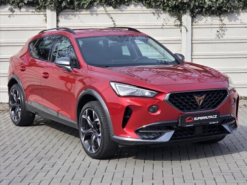 Cupra Formentor SUV / Terénní 1,5 l 110 kw