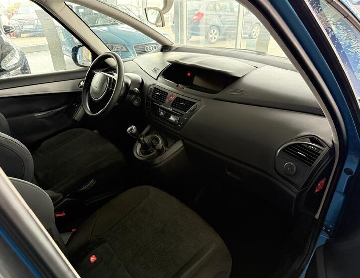 Citroën C4 Picasso 8
