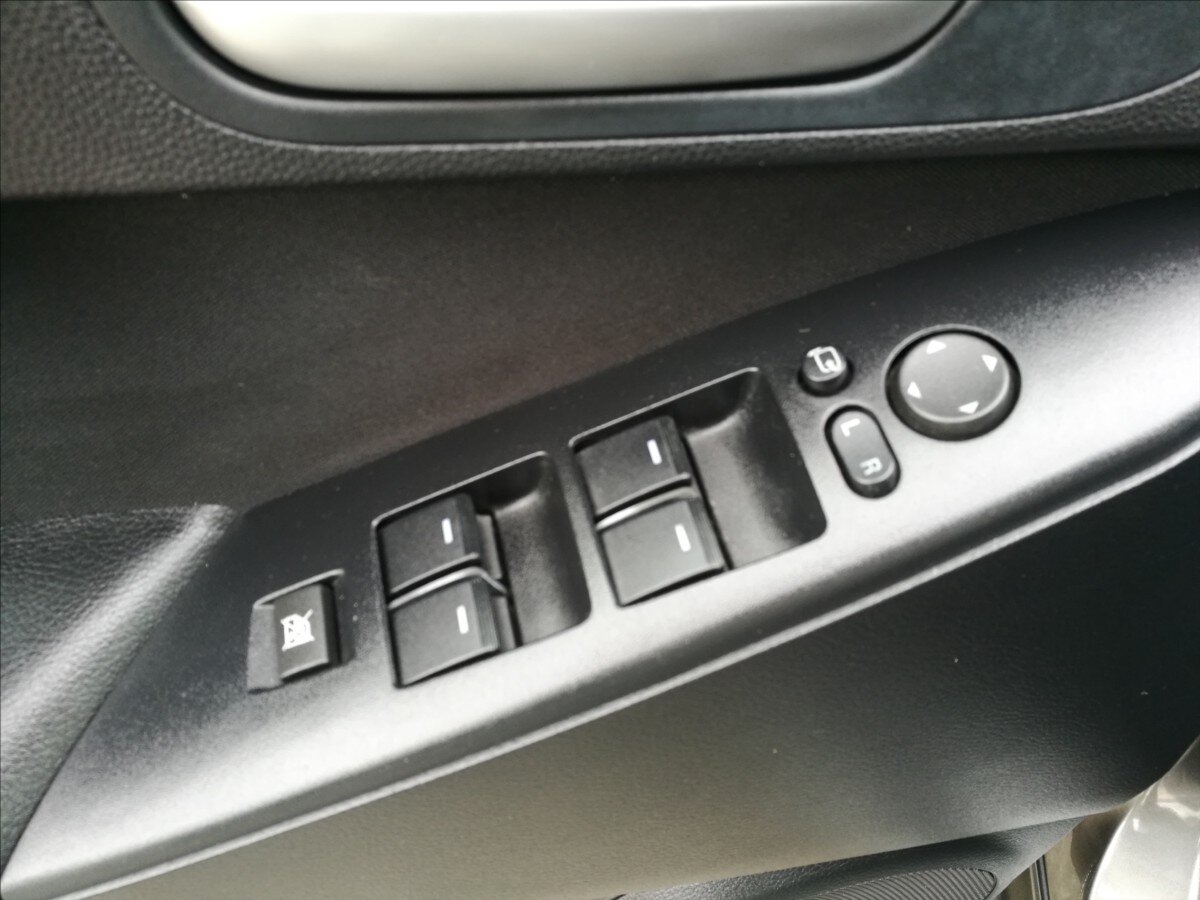 Mazda 3 Hatchback 1,6 l 77 kw