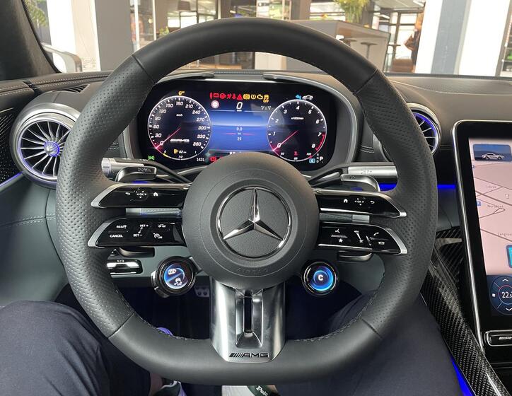 Mercedes-Benz AMG GT 8