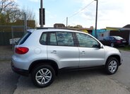 Volkswagen Tiguan SUV / Terénní 1,4 l 90 kw