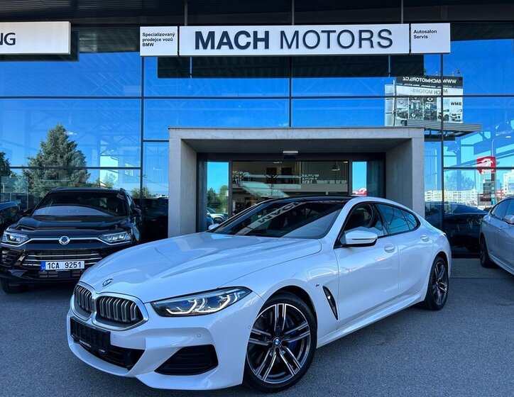 BMW Řada 8 Sedan / Limuzína 3,0 l 245 kw