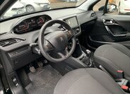 Peugeot 208 9