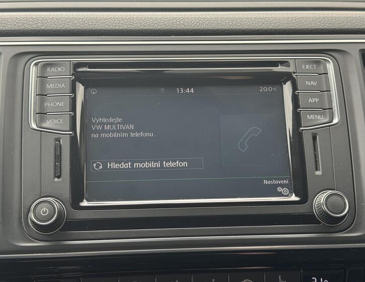 Volkswagen Multivan 32