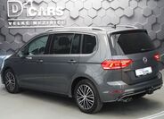 Volkswagen Touran 2