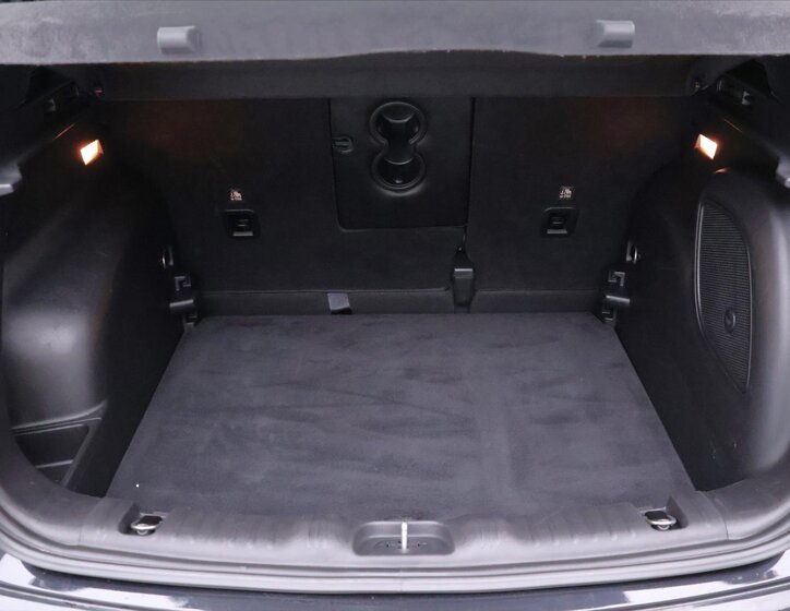 Jeep Compass SUV 1,3 l 110 kw