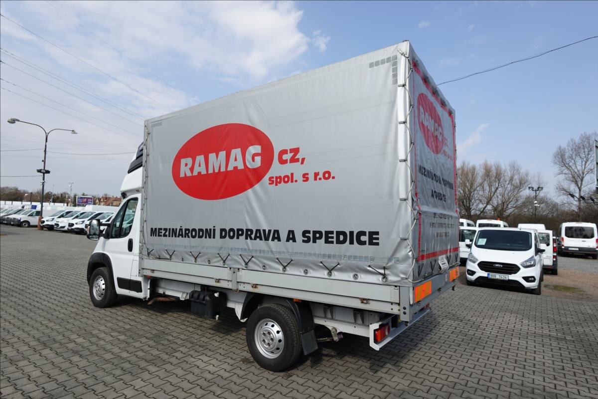 Opel Movano Valník 2,2 l 121 kw